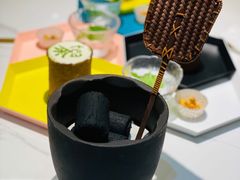 白加黑-茶是一枝花泡茶店