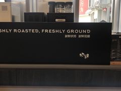 -瑞幸咖啡(青秀区龙光世纪A座店)