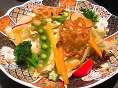 -铭牛烧肉·和牛海鲜自助(高新月牙湖店)