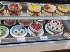 -花花卷卷·鲜食蛋糕(静安久光百货店)