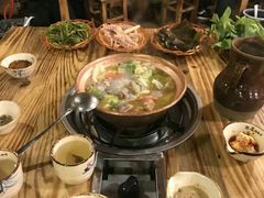 -阿婆情腊排骨火锅(金虹路店)