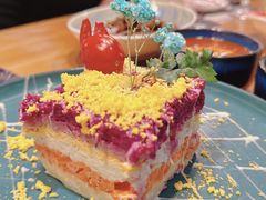 -米德维奇俄式西餐厅(西六道街店)