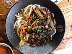 -俏湘私房菜(国贸店)