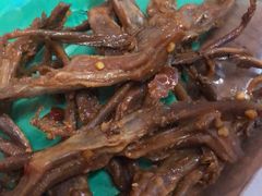 -周黑鸭(重庆市九龙坡区杨家坪大洋百货店)