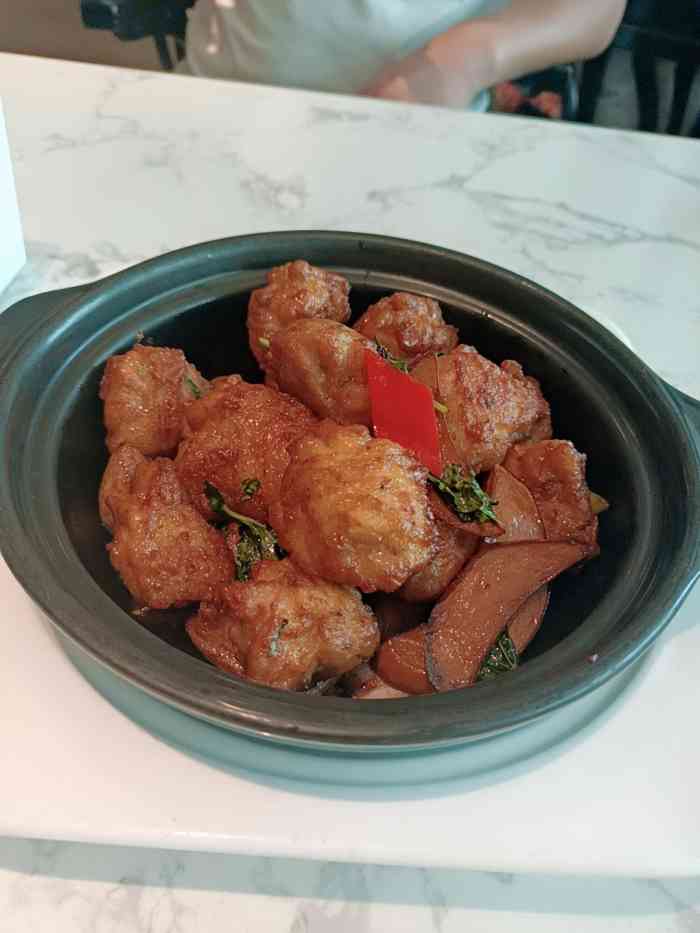 曼玉餐厅(中原万达店)-"有几年没来曼玉了,这次来发现菜品更新了好.