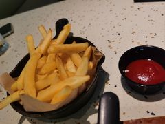 -必胜客(WOW中心城店)