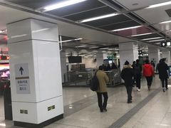 -白石桥南(地铁站)