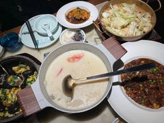 -佬麻雀·新湘菜(东方宝泰店)