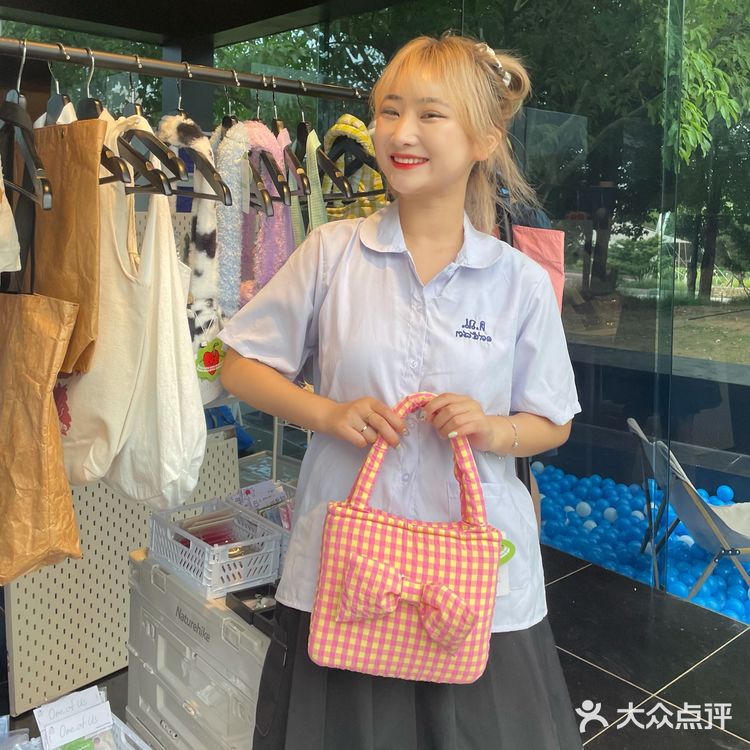 成都快闪｜蓝里蓝气超好拍超好逛的杂货铺  