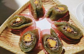 Green Tea Mango Sweet Thin Cake