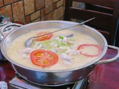 -巴渝川菜馆(建设路店)