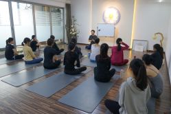 -酉嘉瑜伽YO+YOGA