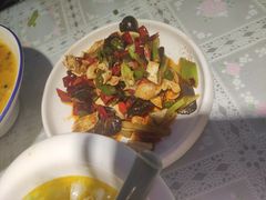 -忘忧草融合私房菜(红鼎国际店)