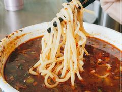 -吾穆勒蓬灰牛肉面·清真(北滨河中路店)