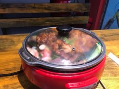 -吉吉向上炭烤鸡肉煲(大学城店)