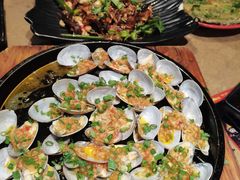 -何师烧烤Pro ·江湖川菜·小龙虾·精酿(太古里旗舰店)