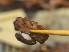 -臻牛烤肉