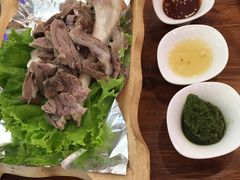 -蒙艾里民族传统菜蒙餐