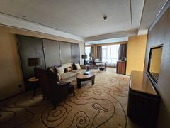 -中山利和希尔顿酒店