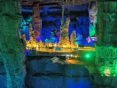 -泰安地下龙宫景区