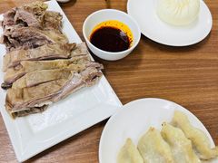 -贯贯吉·清真餐厅(浙江中路店)