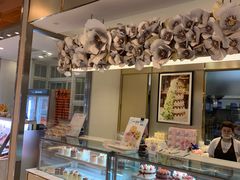 -花花卷卷·鲜食蛋糕(静安久光百货店)