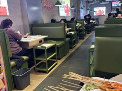 -佰人王串串香火锅(洋珠巷店)