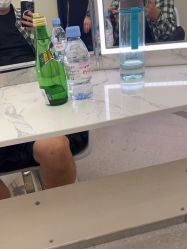 -PE SALON
