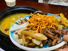 -菌之家·专业纯野生菌火锅·特色炒菌