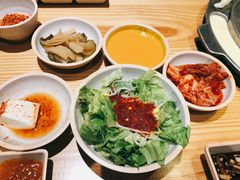 餐前小菜-喜来稀肉(北外滩白玉兰广场店)