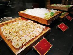 -四海一家自助餐(益田假日广场店)