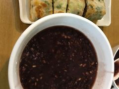 八方养生粥-台北楚楚园馅饼粥(虹桥南丰城店)