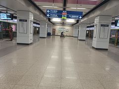-白石桥南(地铁站)
