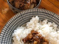 招牌大肘子浇汁米饭-有肉食·虎九闽菜(798艺术区店)