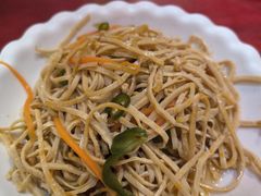 -金杨拉面王小吃面馆·牛三宝面·红烧牛肉粉
