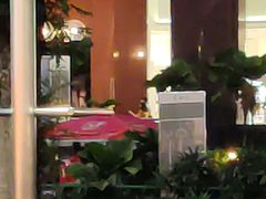 -詹爷爷乌节路街头冰淇淋