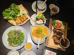 -大头虾越式风味餐厅(光明广场店)