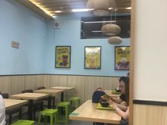 大堂-MOMO冰品·生巧汤圆(红桥店)