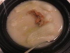 鱼汤娃娃菜-金轩中餐厅 Jin Xuan(浦东丽思卡尔顿酒店)