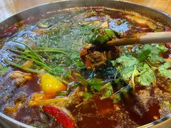 -大众跷脚牛肉馆·非遗传承单位(峨眉山店)