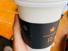 -星巴克臻选(青岛麦凯乐分店)