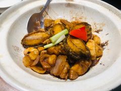m鲍鱼焖农家鸡-和平馆·地道港澳茶餐厅(西门口店)