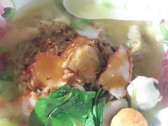 -席娜卡琳火车铁道夜市