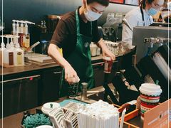 -星巴克(大宁店)