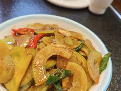 -丁里羊肉小镇(天鹅湖总店)
