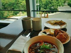 -上海浦东嘉里大酒店