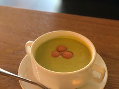 青豆汤-普兰达德国餐厅·德式脆皮烤猪肘·自酿啤酒(观唐店)