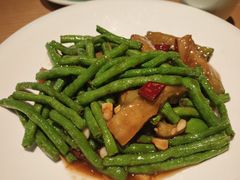 -自己人·宜昌菜(水悦城店)