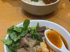 -三千粉牛肉米粉(来客茂店)