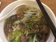 鲜牛肉双拼粿条-潮面(东方新天地店)